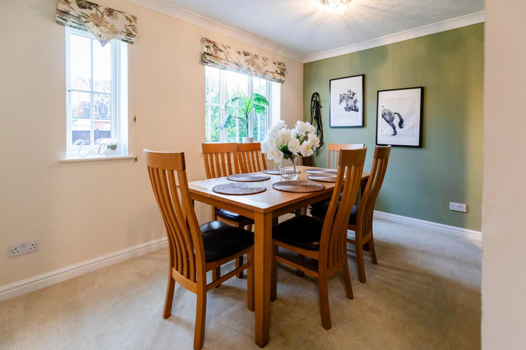 Chichester Retreat House With Free Parking Екстериор снимка